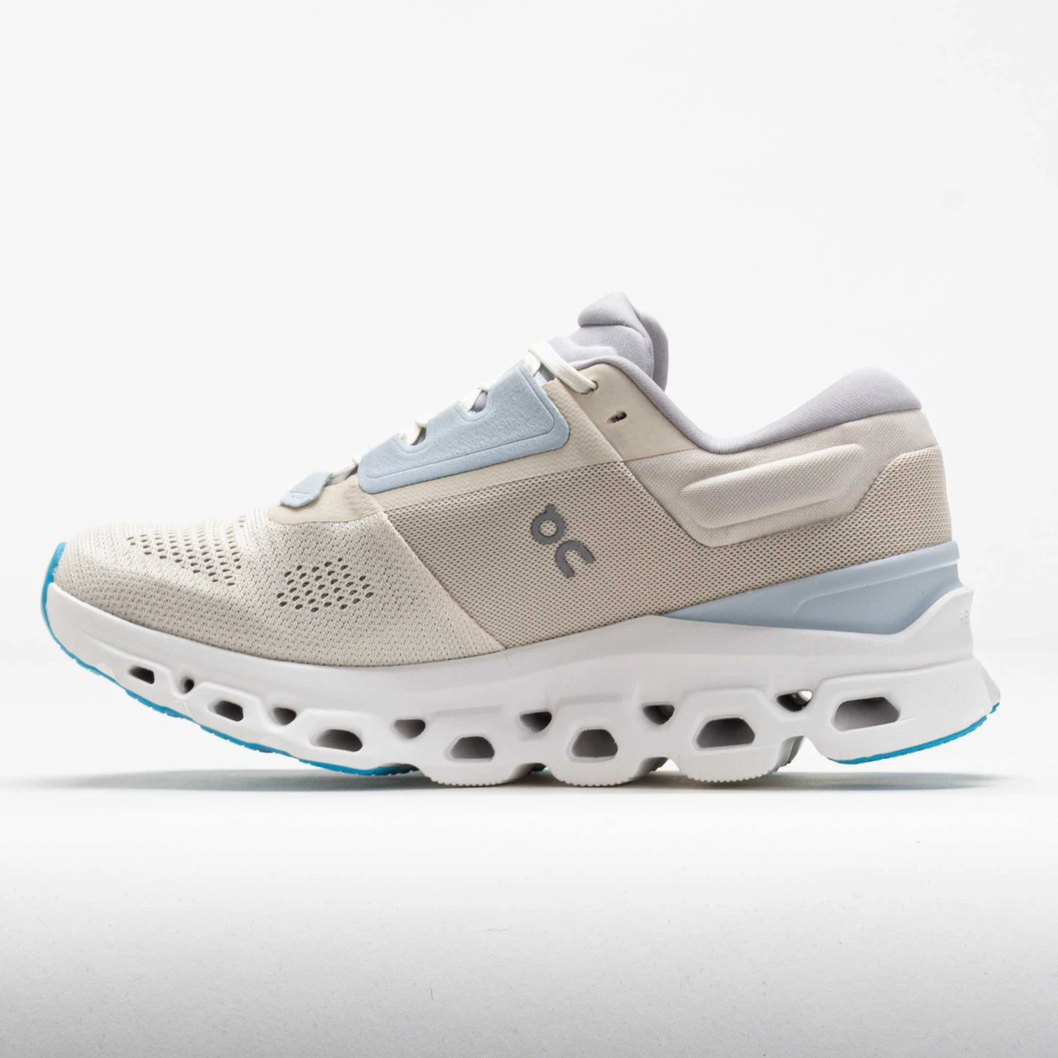 On Running On Cloudstratus 3 Women's Cream/Arctic 2 On Running On Cloudstratus 3 Women's Cream/Arctic - Image 2