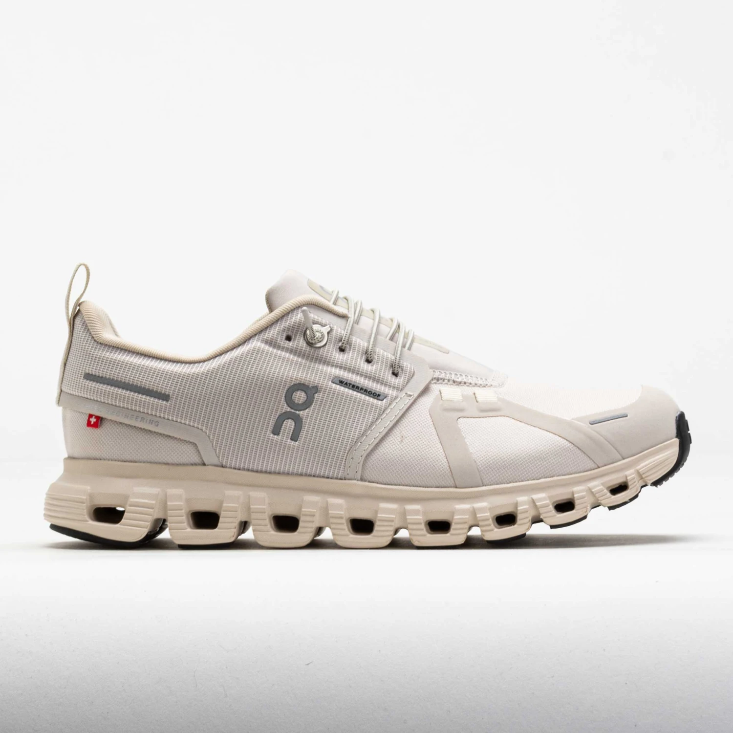 On Running On Cloud 6 Waterproof Women's Pearl/Cream 1 On Running On Cloud 6 Waterproof Women's Pearl/Cream