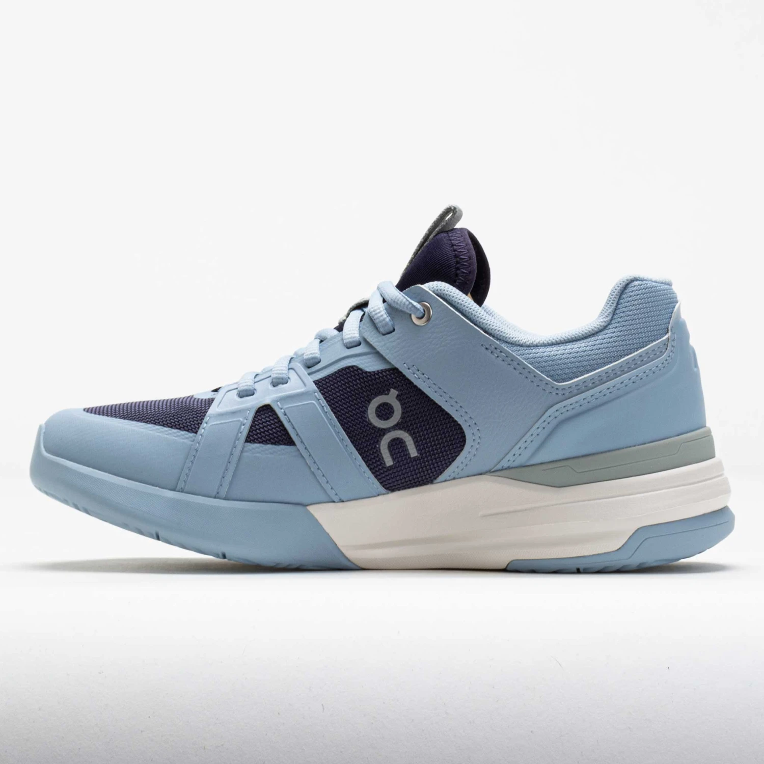 On Running On The Roger Clubhouse Pro Women's Chambray/Midnight 2 On Running On The Roger Clubhouse Pro Women's Chambray/Midnight - Image 2