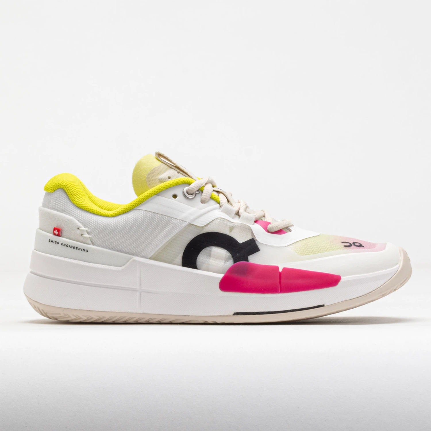 On Running On The Roger Pro 2 Women's White/Lime 1 On Running On The Roger Pro 2 Women's White/Lime