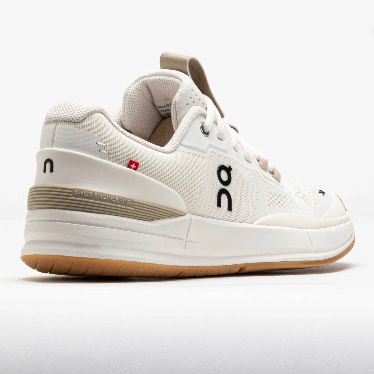 On Running On The Roger Pro Women's Ivory/Ivory 6 On Running On The Roger Pro Women's Ivory/Ivory - Image 6