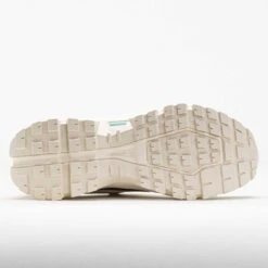 On Running On Cloudrock Low Waterproof Women's Ivory/Ivory 9 On Running On Cloudrock Low Waterproof Women's Ivory/Ivory -On Running Shop 631699 4