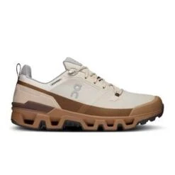 ON RunningOn Men's Cloudwander Waterproof- Pearl/Root