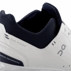 ON RunningThe Roger Advantage Men 48.99457 Sneakers - White/Midnight -On Running Shop On Shoes The Roger Advantage White Midnight 48 99457 20210202021553