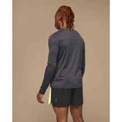 On Running On 5 Inch Lightweight Shorts Men - Hay & Black 9 On Running On 5 Inch Lightweight Shorts Men - Hay & Black -On Running Shop on 5 inch lightweight shorts men hay black 3 1541292