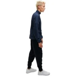 On Running On Active Jacket - Navy 13 On Running On Active Jacket - Navy -On Running Shop on active jacket navy 3 1149319