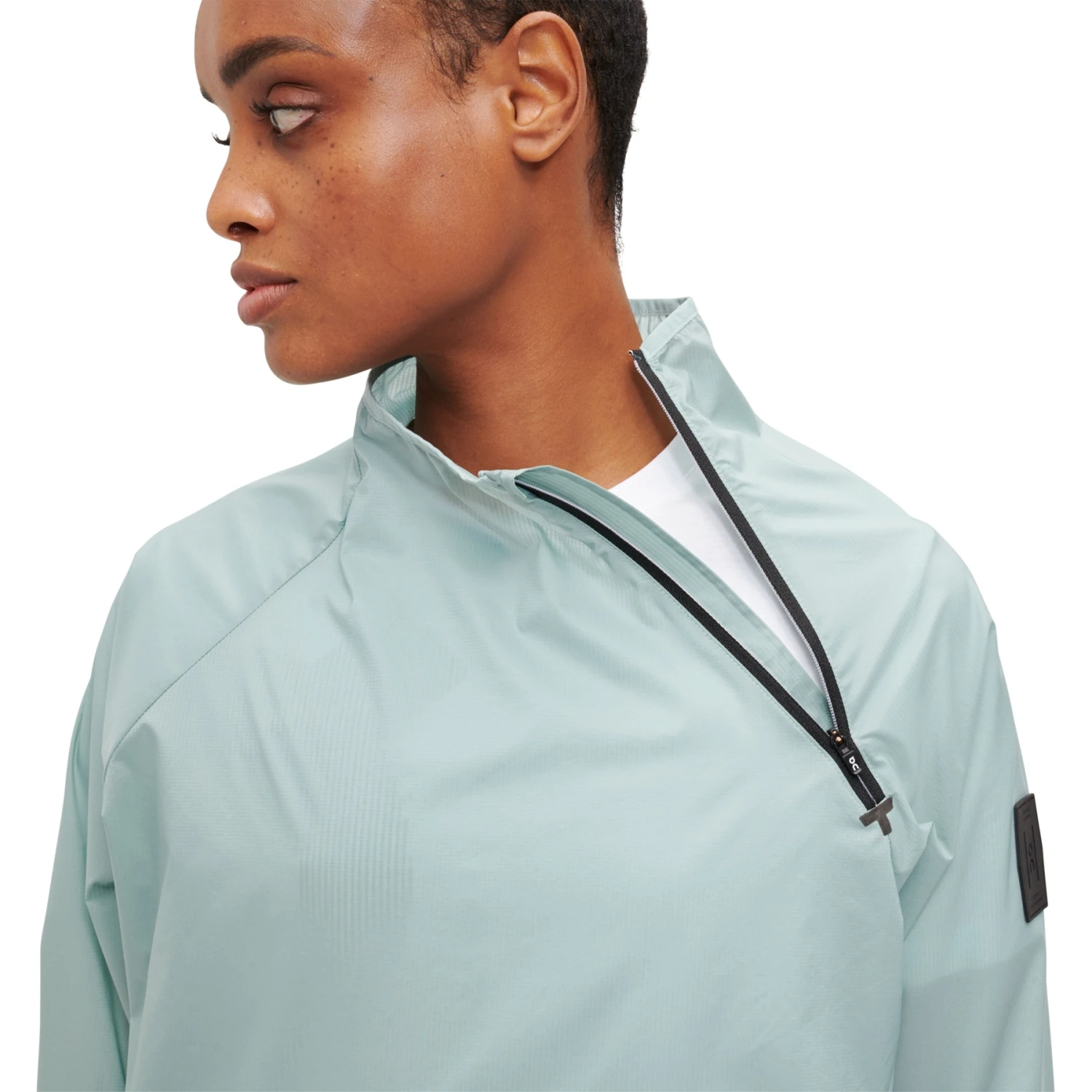 On Running On Active Jacket Women - Sea 2 On Running On Active Jacket Women - Sea - Image 2