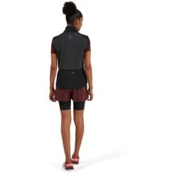 On Running On Active Shorts Women - Mulberry & Black -On Running Shop on active shorts women mulberry black 3 1046321