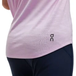 On Running On Active-T Flow Women T-Shirt - Fiji 9 On Running On Active-T Flow Women T-Shirt - Fiji -On Running Shop on active t flow women t shirt fiji 6 1149837