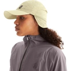 On Running On Challenger Cap - Endive 11 On Running On Challenger Cap - Endive -On Running Shop on challenger cap endive 6 1566083