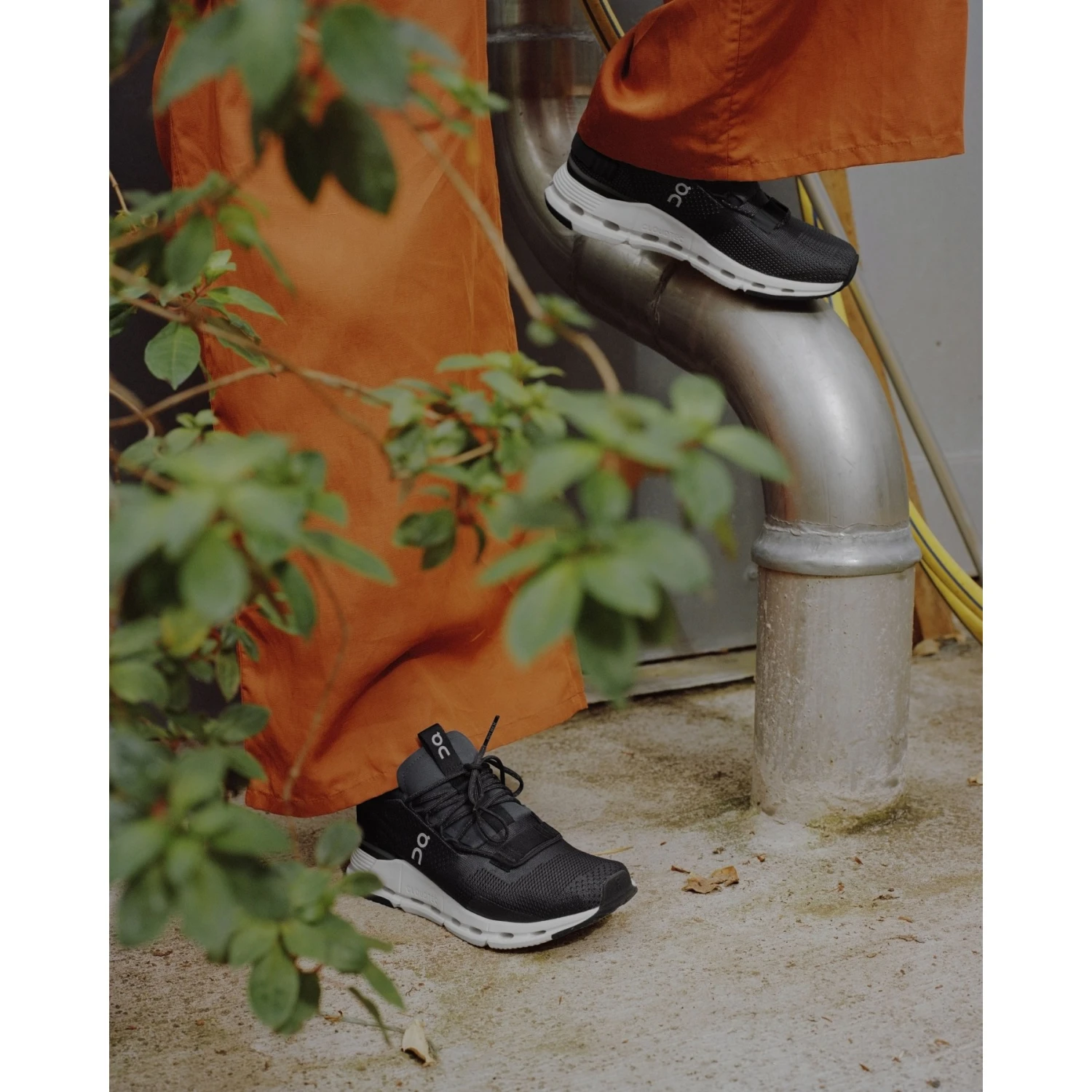 On Running On Cloudnova Women Sneaker - Phantom & White 8 On Running On Cloudnova Women Sneaker - Phantom & White - Image 8