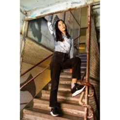 On Running On Cloudnova Women Sneaker - Phantom & White 17 On Running On Cloudnova Women Sneaker - Phantom & White -On Running Shop on cloudnova women sneaker phantom white 8 1392200