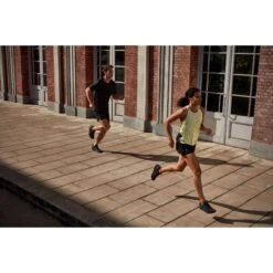 On Running On Cloudstratus Women Running Shoe - Black 16 On Running On Cloudstratus Women Running Shoe - Black -On Running Shop on cloudstratus women running shoe black 7 1105438