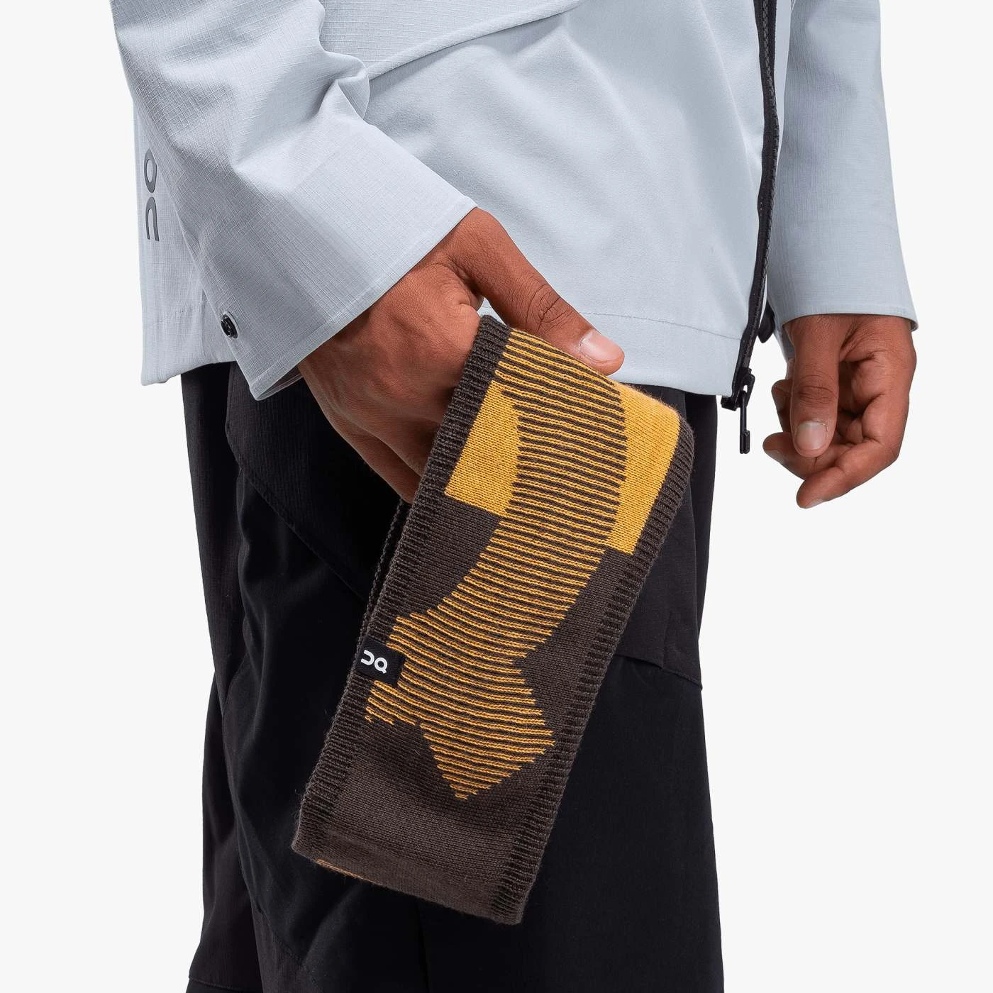 On Running On Explorer Merino Headband - Mango & Thorn 6 On Running On Explorer Merino Headband - Mango & Thorn - Image 6