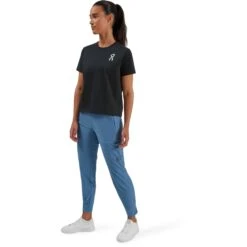 On Running On Graphic-T Women T-Shirt - Black 9 On Running On Graphic-T Women T-Shirt - Black -On Running Shop on graphic t women t shirt black 3 1057121