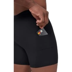 On Running On Hybrid Shorts Men - Black 21 On Running On Hybrid Shorts Men - Black -On Running Shop on hybrid shorts black 9 950130 1