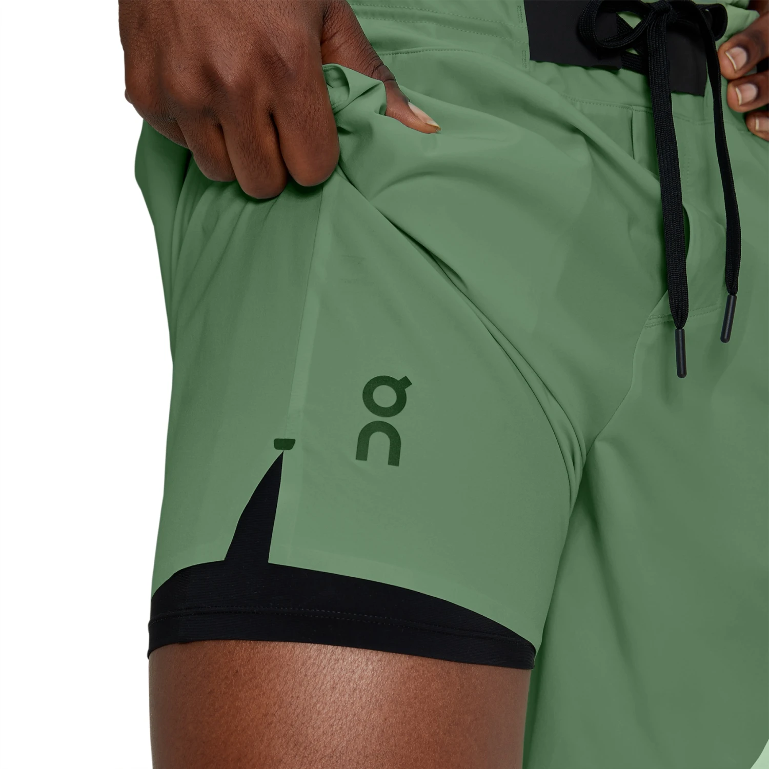 On Running On Hybrid Shorts Men - Ivy 8 On Running On Hybrid Shorts Men - Ivy - Image 8