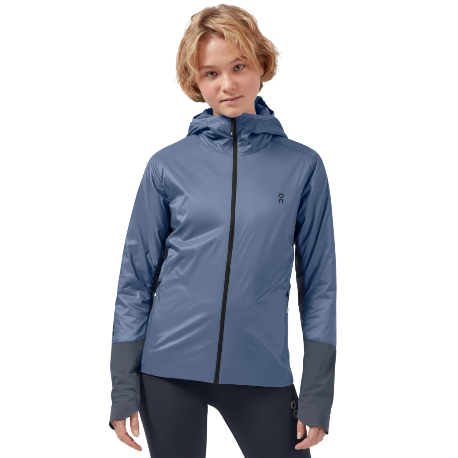 On Running On Insulator Jacket Women - Cerulean & Dark 1 On Running On Insulator Jacket Women - Cerulean & Dark