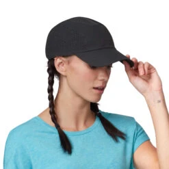 On Running On Lightweight Cap - Black 7 On Running On Lightweight Cap - Black -On Running Shop on lightweight cap black 4 1479949