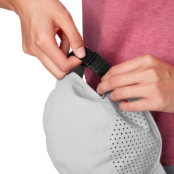 On Running On Lightweight Cap - Grey 8 On Running On Lightweight Cap - Grey -On Running Shop on lightweight cap grey 02 1479954