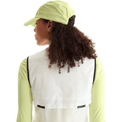 On Running On Lightweight Cap - Hay 11 On Running On Lightweight Cap - Hay -On Running Shop on lightweight cap hay 4 1531665