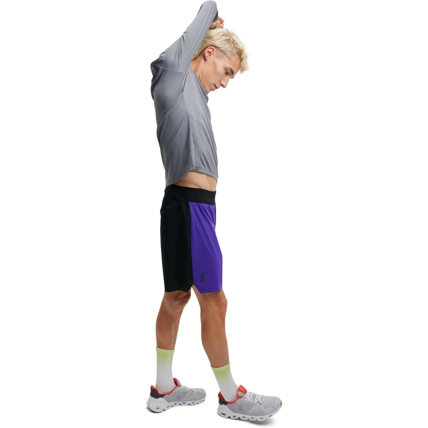 On Running On Lightweight Shorts - Twilight & Black 3 On Running On Lightweight Shorts - Twilight & Black - Image 3