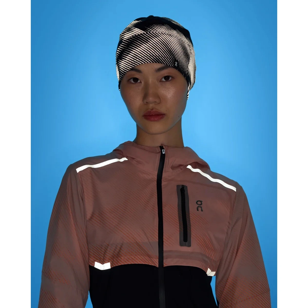 On Running On Lumos Beanie - Black 3 On Running On Lumos Beanie - Black - Image 3