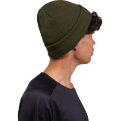 On Running On Merino Beanie - Olive 11 On Running On Merino Beanie - Olive -On Running Shop on merino beanie olive 12 1555627