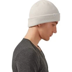 On Running On Merino Beanie - White 9 On Running On Merino Beanie - White -On Running Shop on merino beanie white 3 991891