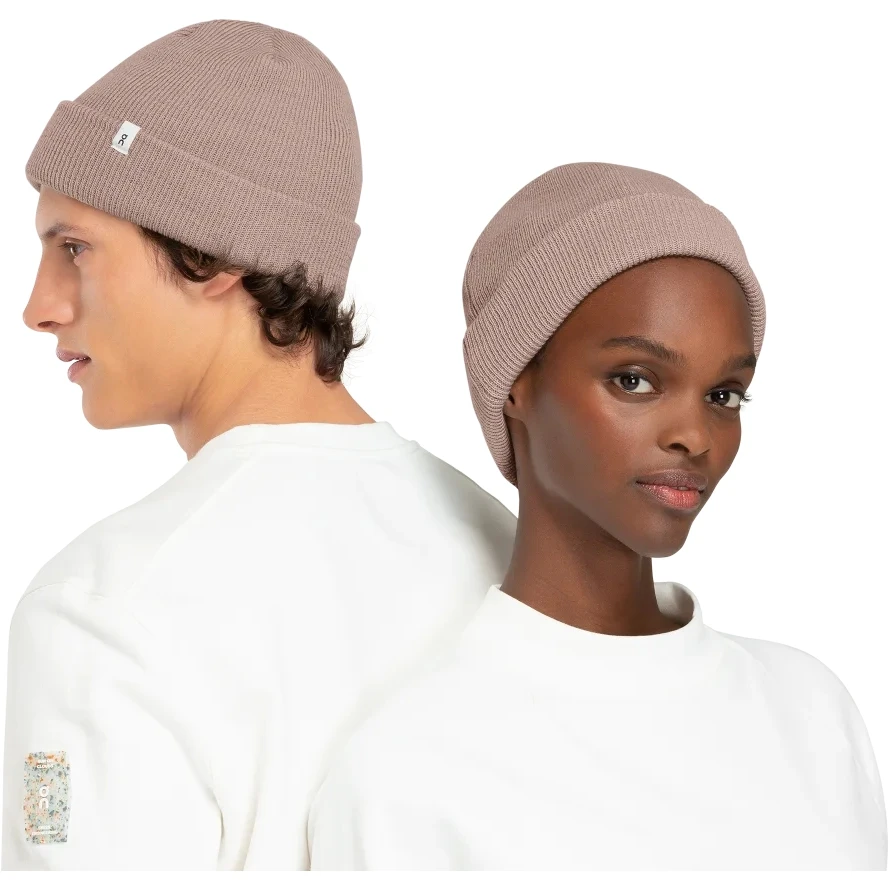 On Running On Merino Beanie - Woodrose 2 On Running On Merino Beanie - Woodrose - Image 2