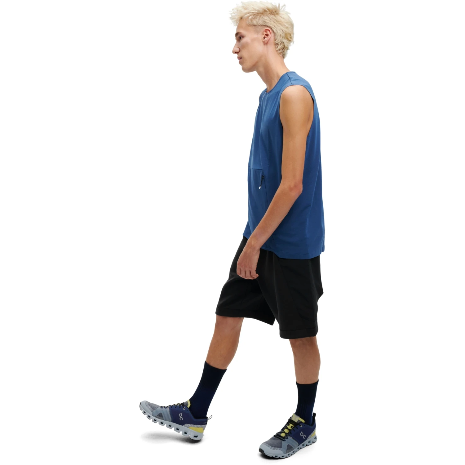 On Running On Movement Shorts - Black 3 On Running On Movement Shorts - Black - Image 3