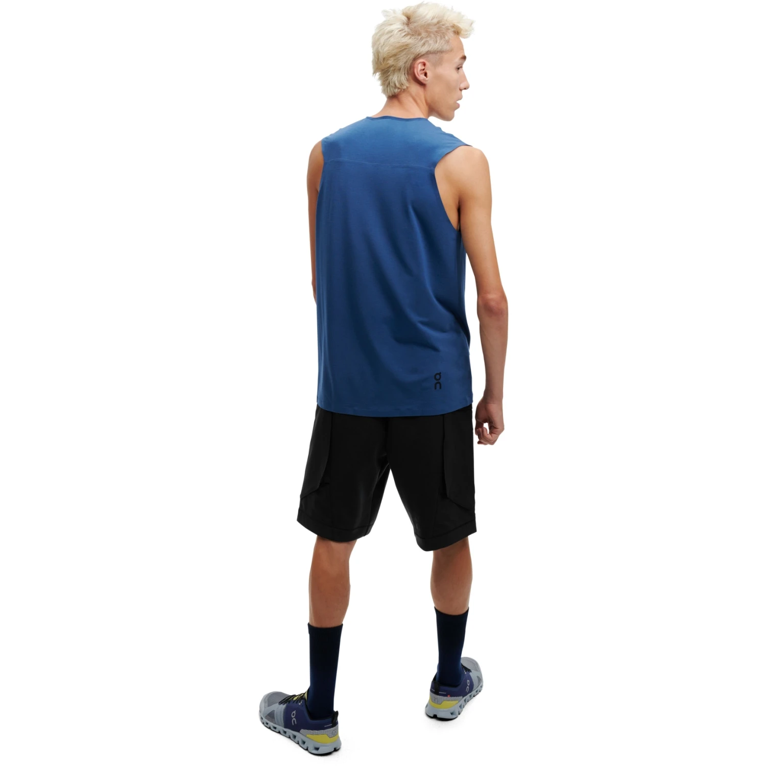 On Running On Movement Shorts - Black 4 On Running On Movement Shorts - Black - Image 4