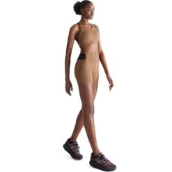 On Running On Performance Bra - Cocoa L Black 9 On Running On Performance Bra - Cocoa L Black -On Running Shop on performance bra cocoa black 3 1566967