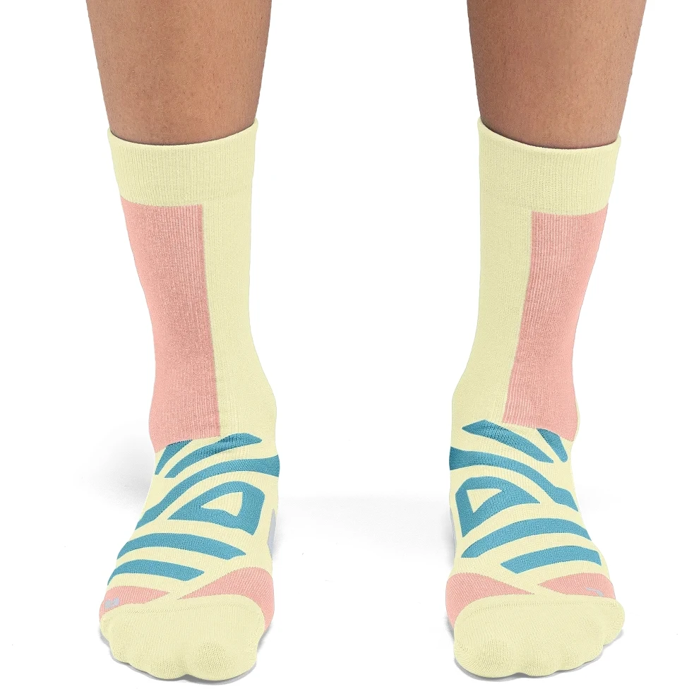 On Running On Performance High Sock Women - Hay & Rose 2 On Running On Performance High Sock Women - Hay & Rose - Image 2