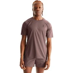 On Running On Performance-T Running Shirt - Grape & Black