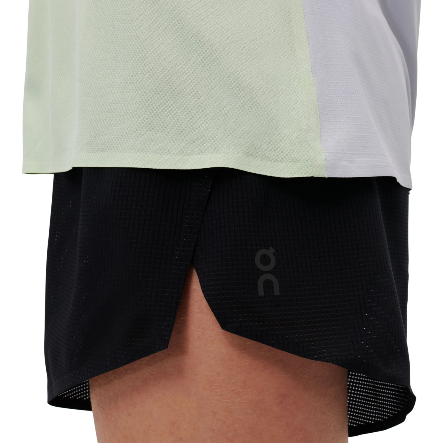 On Running On Performance-T Women Running Shirt - Meadow & Glacier 4 On Running On Performance-T Women Running Shirt - Meadow & Glacier - Image 4