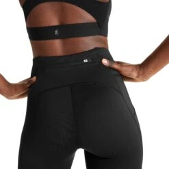 On Running On Performance Winter Tights Women - Black 13 On Running On Performance Winter Tights Women - Black -On Running Shop on performance winter tights women black 7 1567023