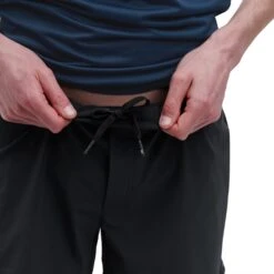 On Running On 5 Inch Lightweight Shorts Men - Black 15 On Running On 5 Inch Lightweight Shorts Men - Black -On Running Shop on running 5 inch lightweight shorts black 7 1278376