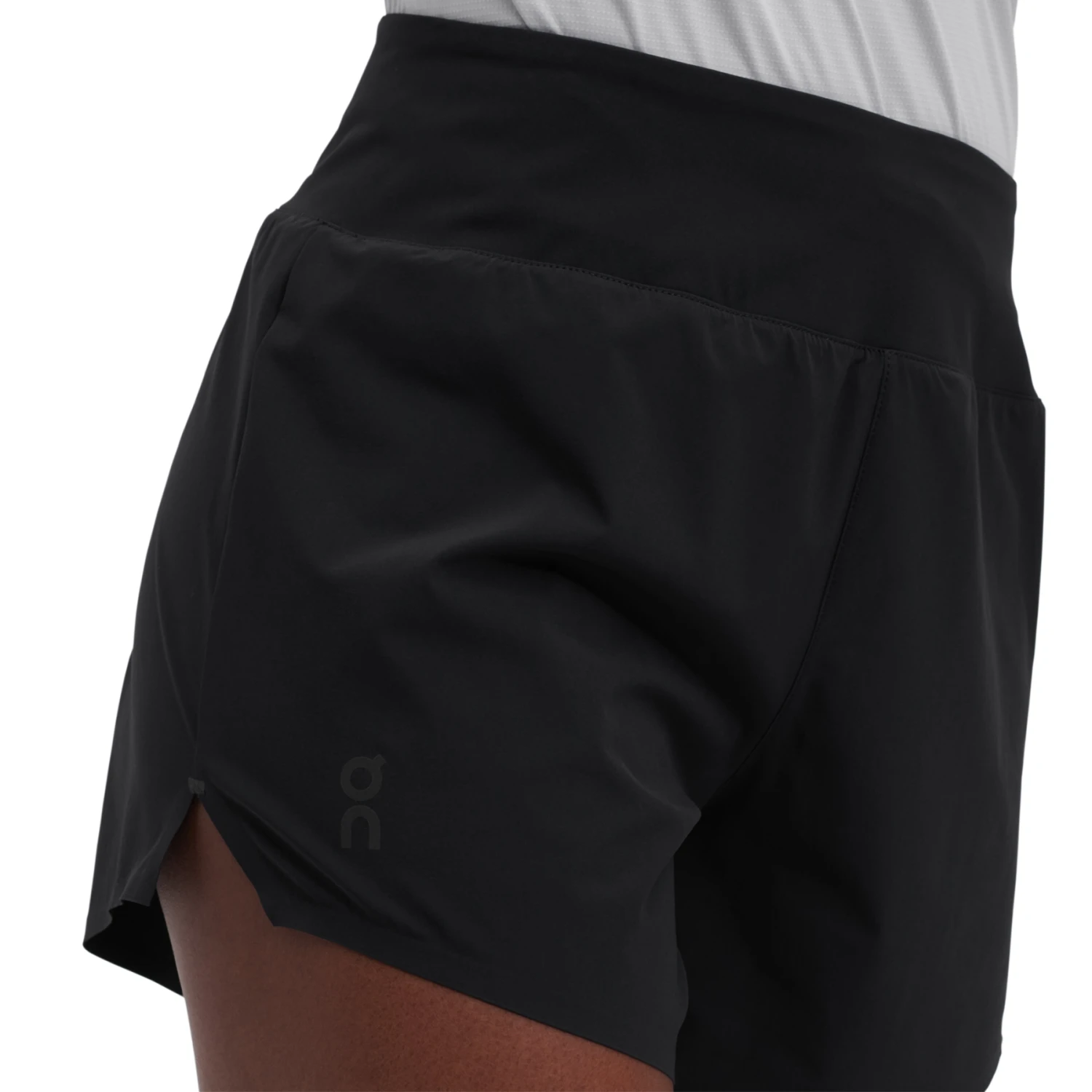 On Running On 5 Inch Running Shorts Women - Black 6 On Running On 5 Inch Running Shorts Women - Black - Image 6