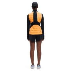 On Running On Climate Jacket Women - Mango & Black 11 On Running On Climate Jacket Women - Mango & Black -On Running Shop on running climate jacket women mango black 4 1279401