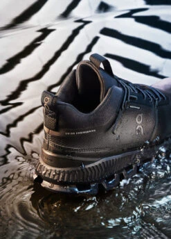 On Running On Cloud Hi Waterproof Women's Shoe - All Black -On Running Shop on running cloud hi waterproof women running shoe all black 08 865438