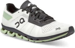 On Running On Cloudflash Women Running Shoe - White & Black 8 On Running On Cloudflash Women Running Shoe - White & Black -On Running Shop on running cloudflash women running shoe white black 03 865488