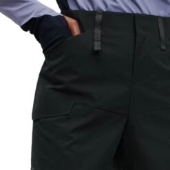 On Running On Explorer Shorts Women - Black -On Running Shop on running explorer shorts women black 6 1278573