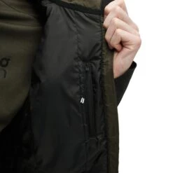 On Running On Insulator Jacket - Thorn & Black 16 On Running On Insulator Jacket - Thorn & Black -On Running Shop on running insulator jacket thorn black 9 1280064
