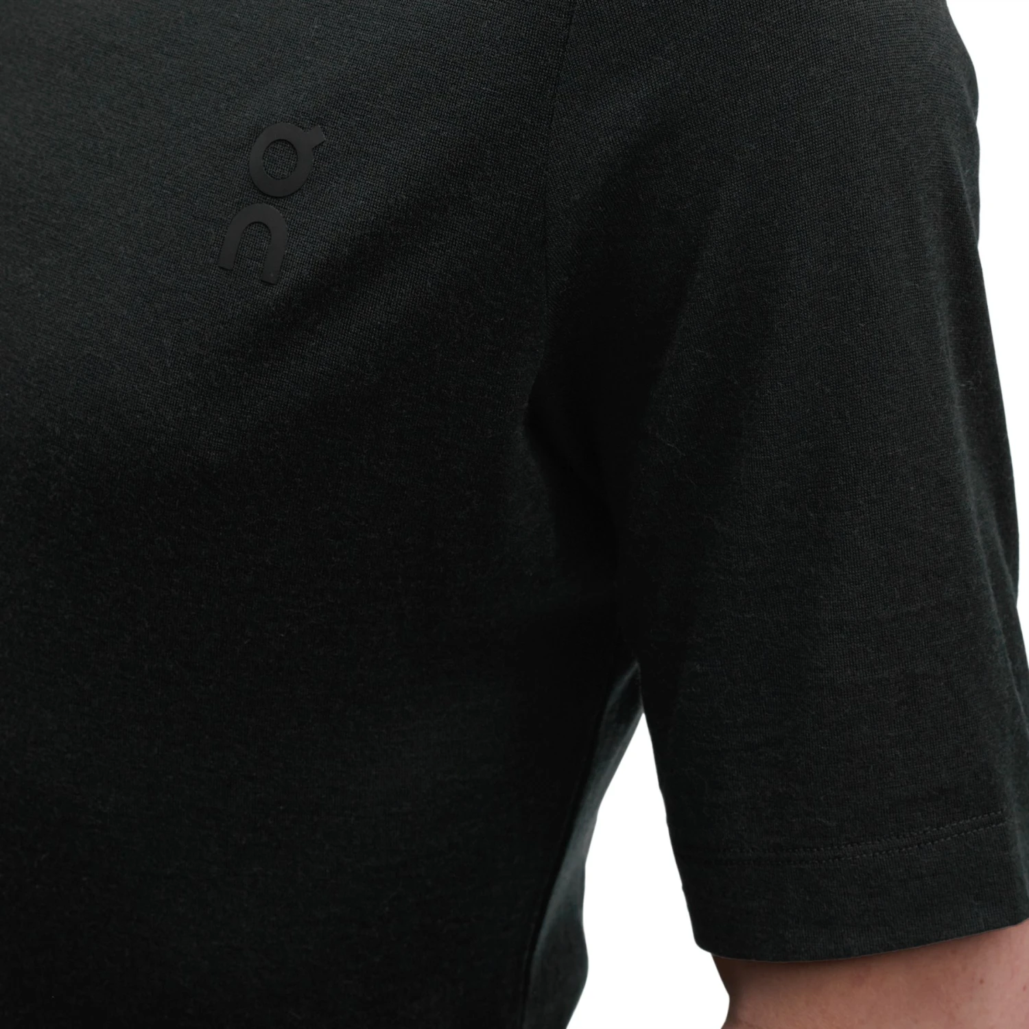 On Running On Merino-T Shirt - Black 9 On Running On Merino-T Shirt - Black - Image 9