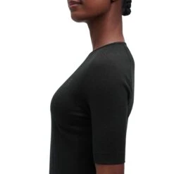 On Running On Merino-T Women - Black 15 On Running On Merino-T Women - Black -On Running Shop on running merino t shirt women black 9 1280792