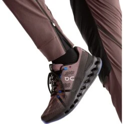 On Running Pants - Grape & Black -On Running Shop on running pants grape black 6 1568927