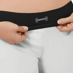 On Running Shorts Women - Glacier & Black 14 On Running Shorts Women - Glacier & Black -On Running Shop on running shorts women glacier black 6 949138