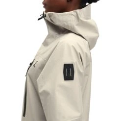 On Running On Storm Jacket Women - Pearl 15 On Running On Storm Jacket Women - Pearl -On Running Shop on storm jacket women pearl 10 1301284