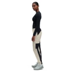 On Running On Storm Pants Women - Pearl & Black 12 On Running On Storm Pants Women - Pearl & Black -On Running Shop on storm pants women pearl black 4 1300850
